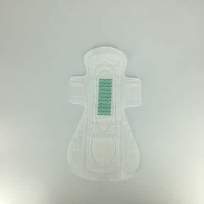 Tấm lót chip ion âm lõi xanh Nano Silver Ion từ tính Khăn ăn